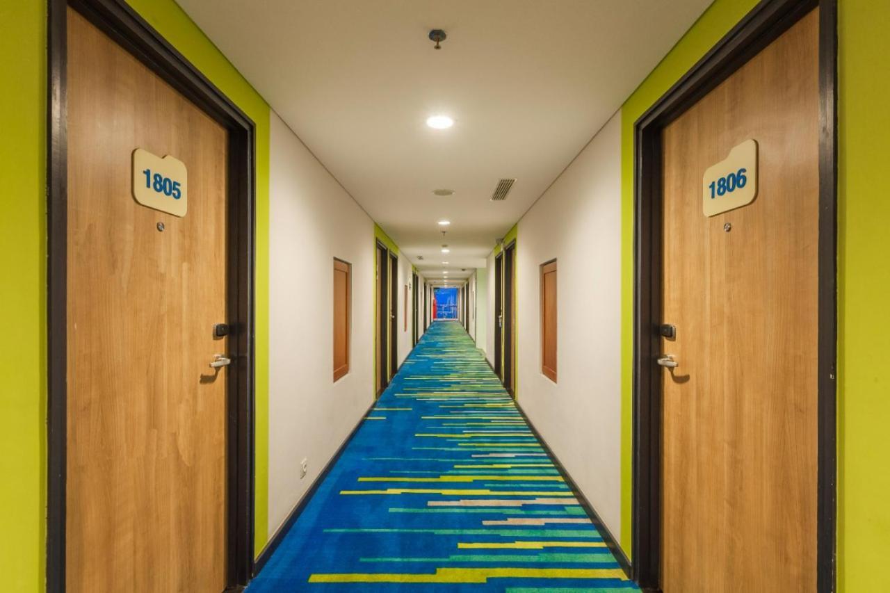 Deka Hotel Surabaya Hr Muhammad Dış mekan fotoğraf